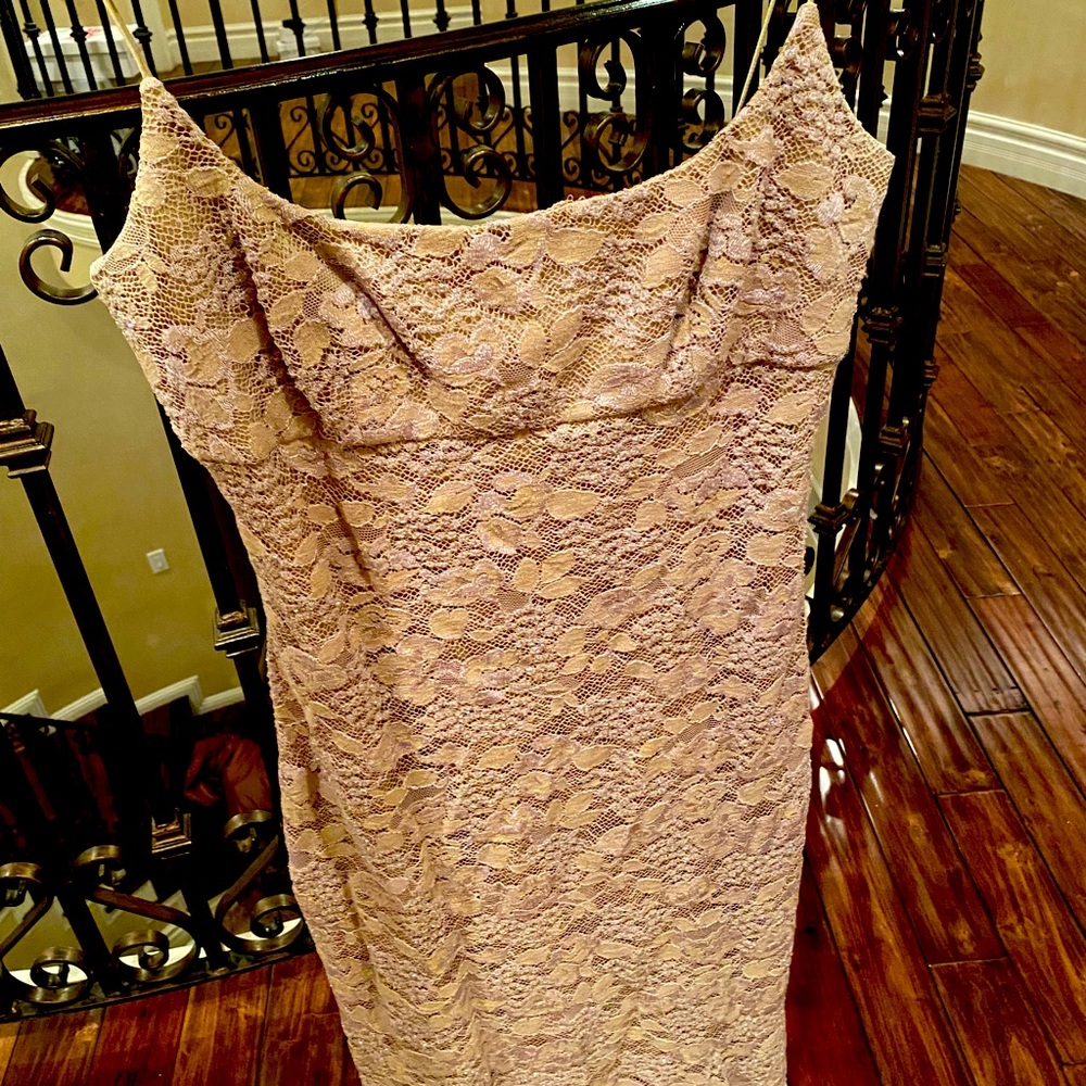 Lavender lace Carmen Marc Valvo Dress size 4